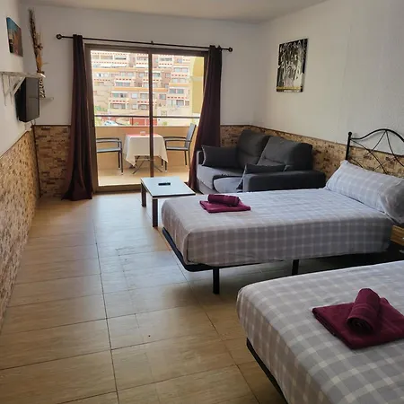 Tropic En Castle Harbour Лос Кристианос