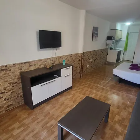 Tropic En Castle Harbour Los Cristianos (Tenerife)