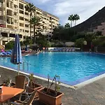 Tropic En Castle Harbour Διαμέρισμα